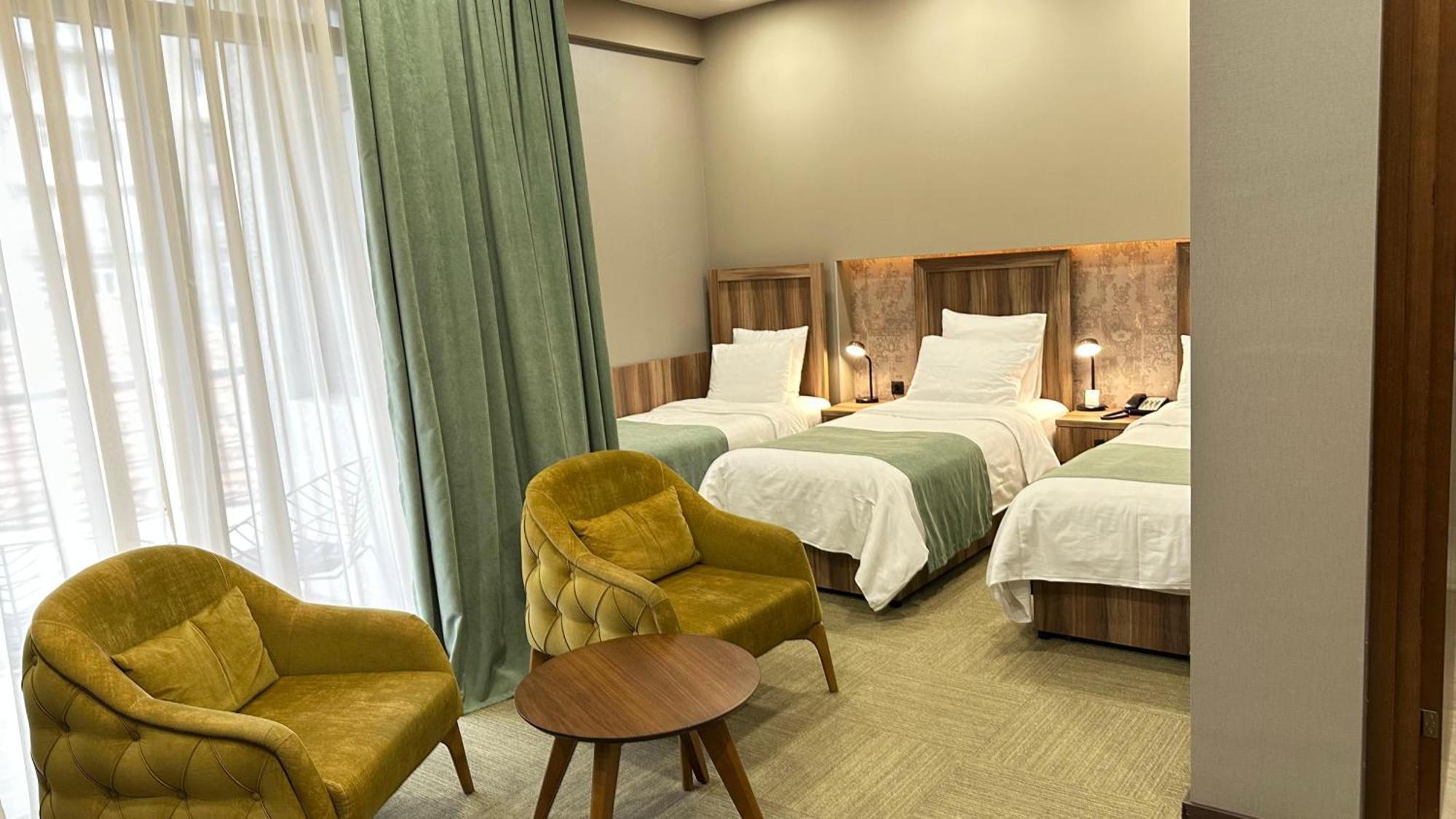 Western Center 4*