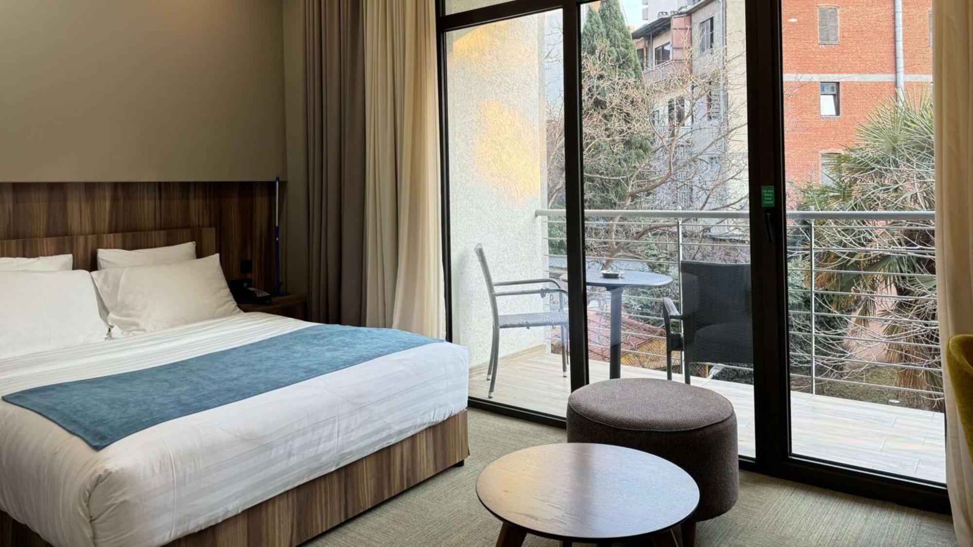 Hotel Western Center 4*